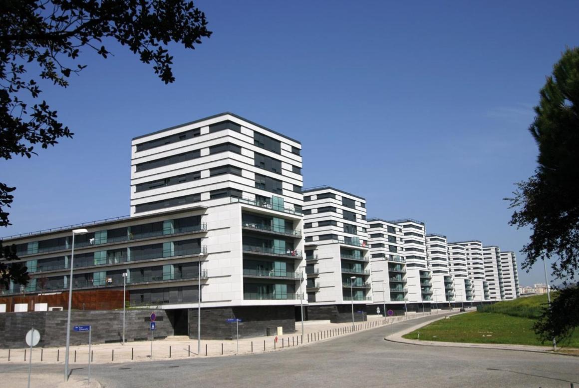 Un Appartement De Reve En Plein Coeur Du Pont Vasco De Gamma Lisboa Exterior foto